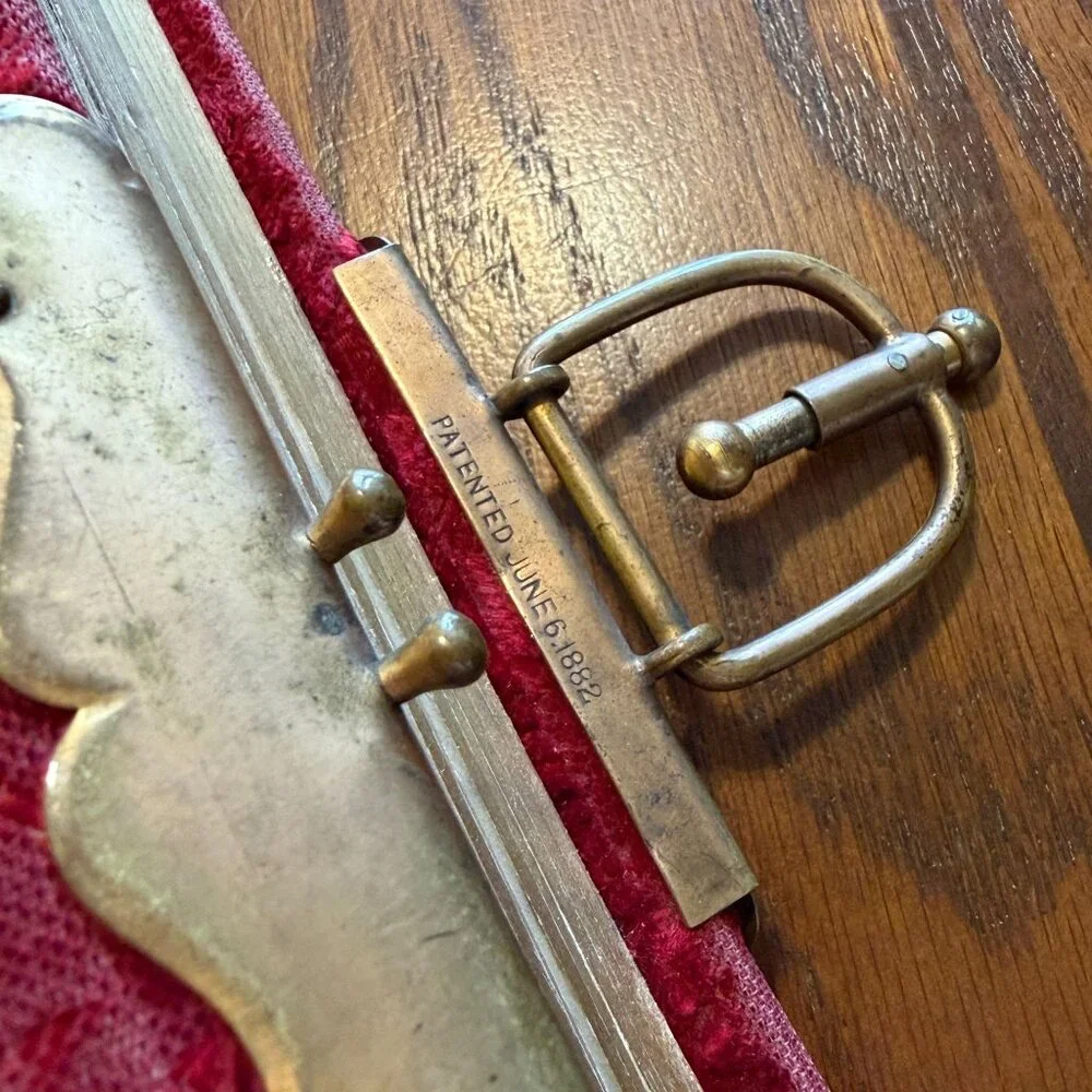 Antique photo album 1800s metal clasp full cabinet card‎ photos cloth cover